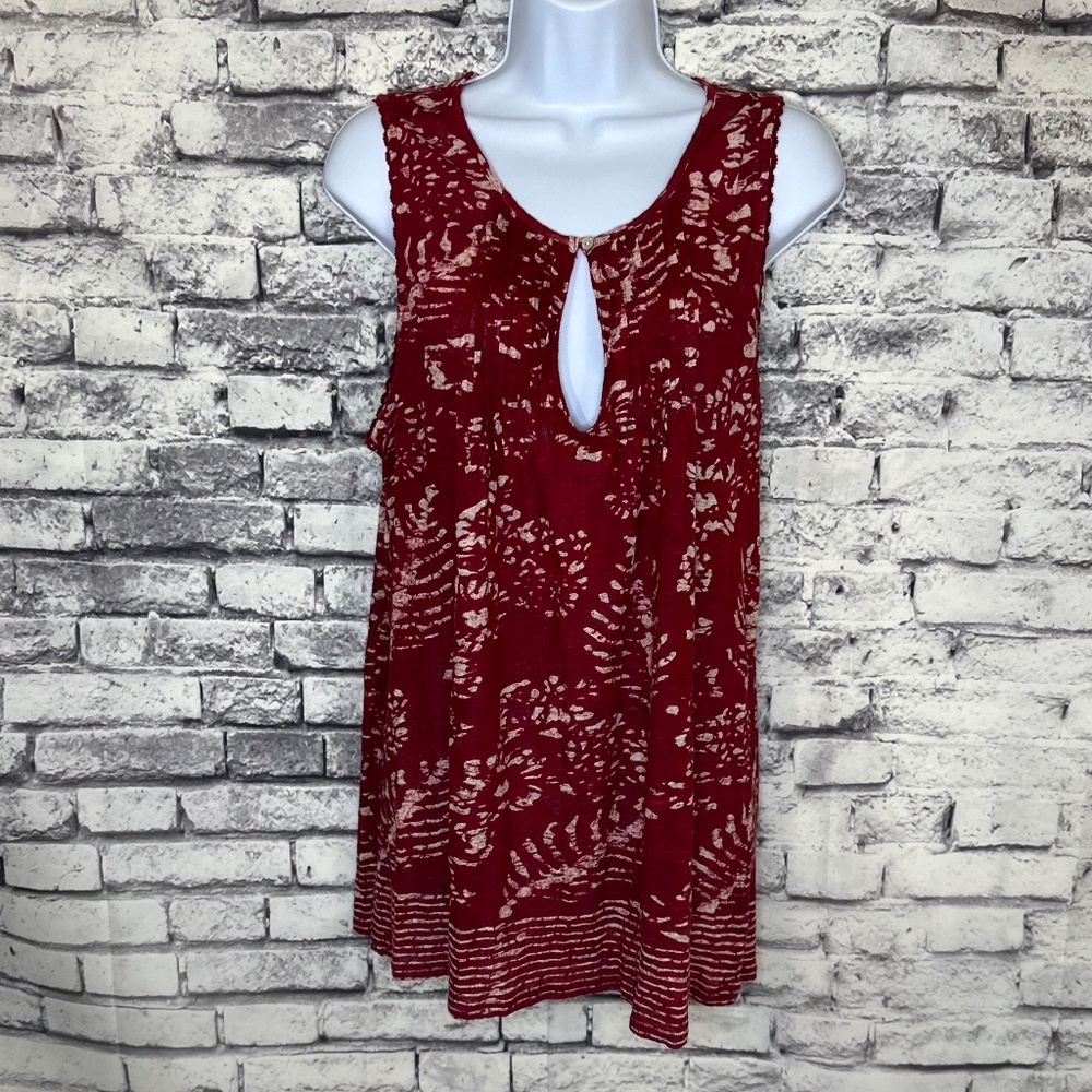 Lucky Brand Red and Off white Patterned Loose Fit Tank Size L
